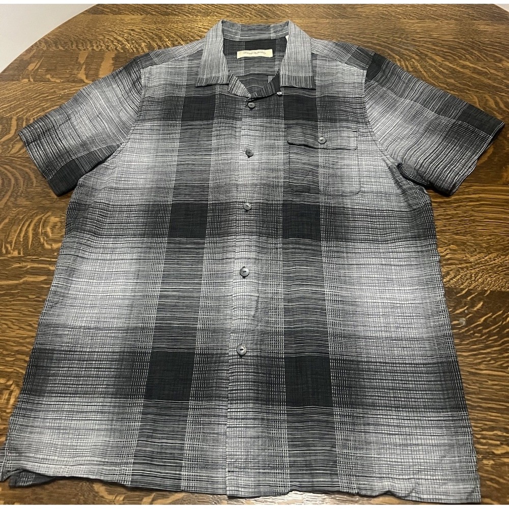 Tommy Bahama Shirt Mens XL Black Gray Plaid‎ Silk Blend Camp Collar